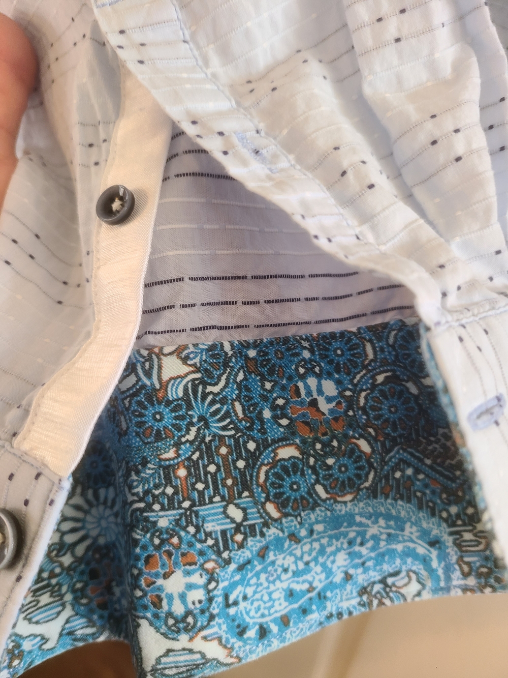 Robert Graham Light Blue Men’s Button-Down Shirt Size XL Classic Fit - Picture 6 of 11